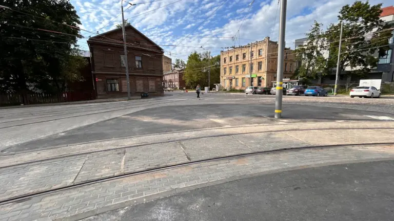 Rīgas ielu remonti šodien: kā apbraukt ierobežojumus