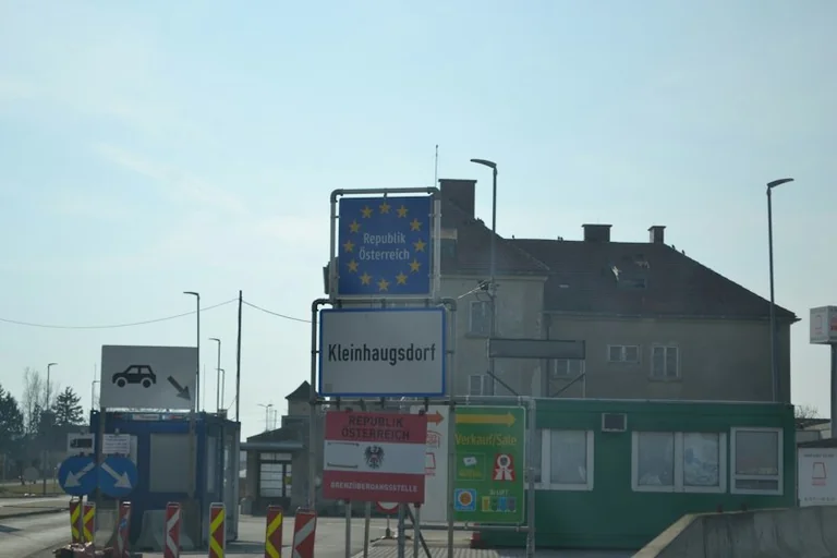 EES uz Šengenas robežas: ko pārbaudīt pirms ceļojuma
